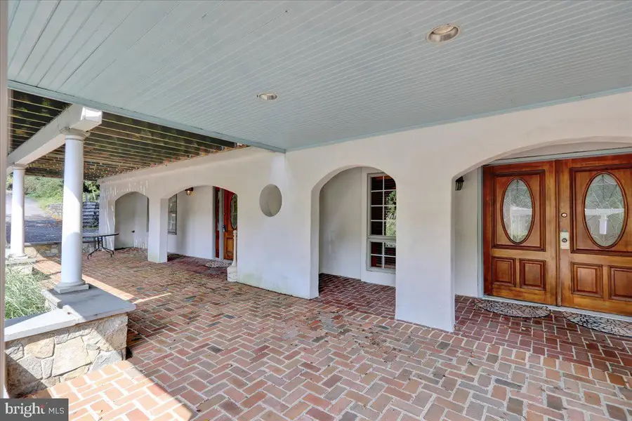 1391 Moselem Springs Rd, Hamburg, PA 19526 - Image #3
