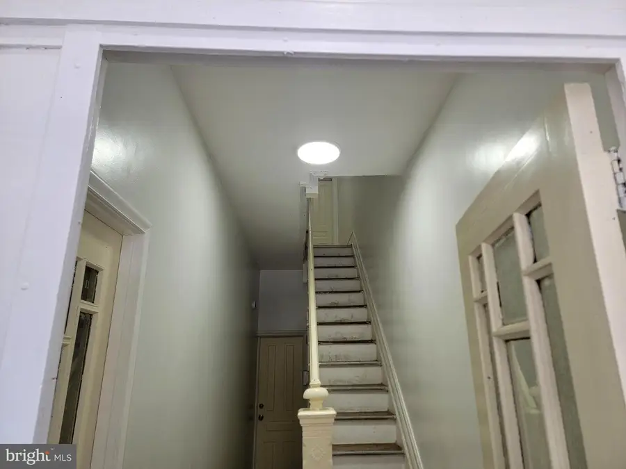 21 S 3rd St, Reading, PA 19602 - Image #2