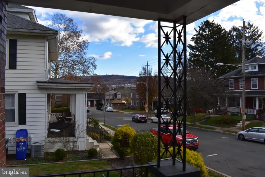 409 Walnut St, West Reading, PA 19611 - Image #3