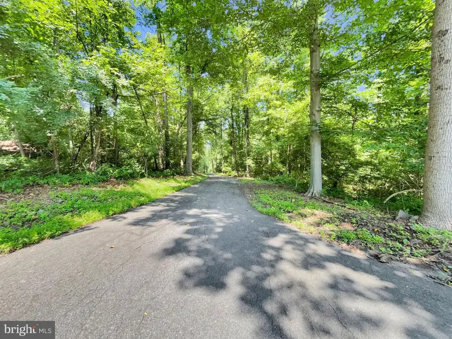 665 Fairmont Ave, Mohnton, PA 19540 - Image #2