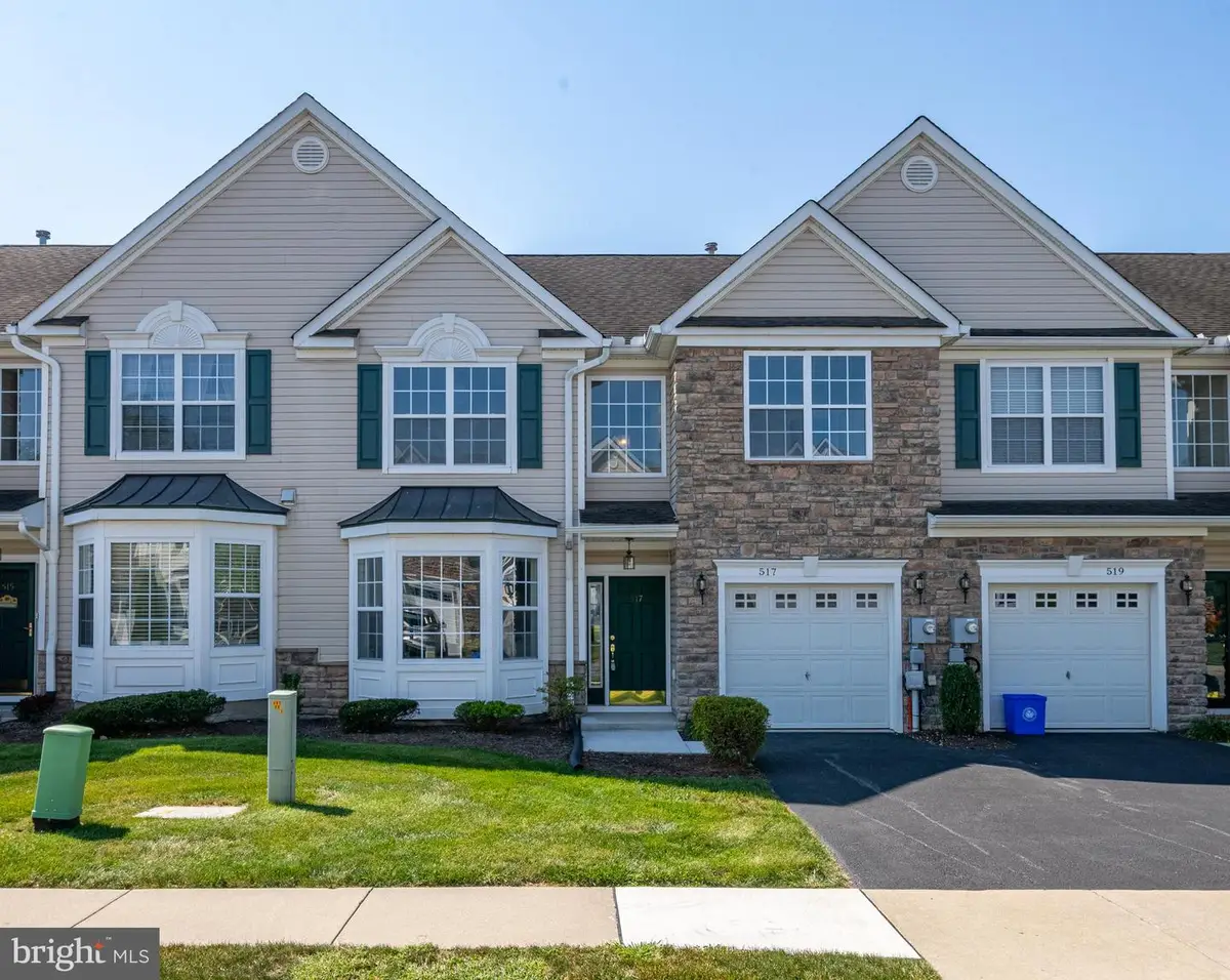 517 Harvest Dr, Blandon, PA 19510 - #1