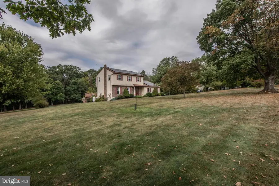 190 Red Oak Dr, Boyertown, PA 19512 - Image #3