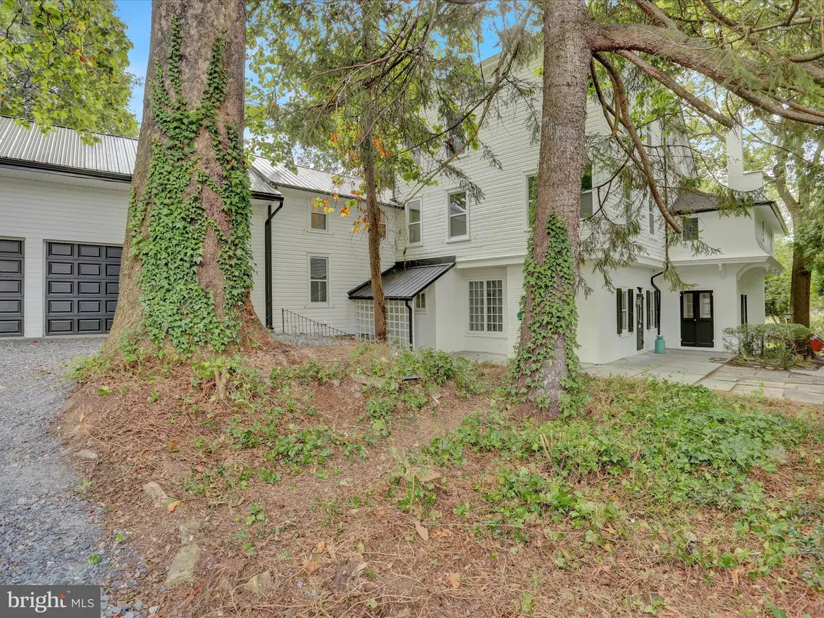 1 Wyomissing Hills Blvd, Reading, PA 19609 - Image #1