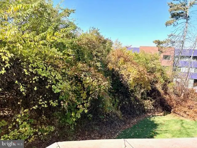 5 Charlemont Ct, Reading, PA 19607 - Image #3