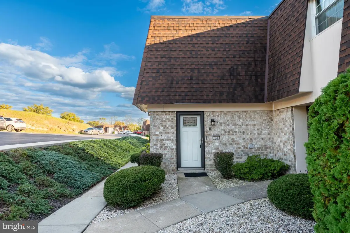 2 Alpine Ct #c2, Reading, PA 19606 - Image #1