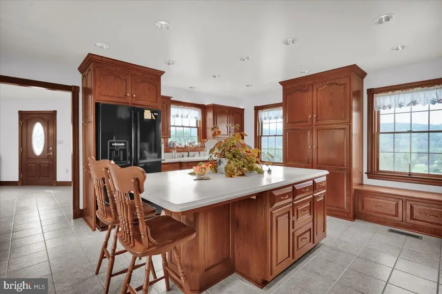 123 Kohlers Hill Rd, Kutztown, PA 19530 - Image #2