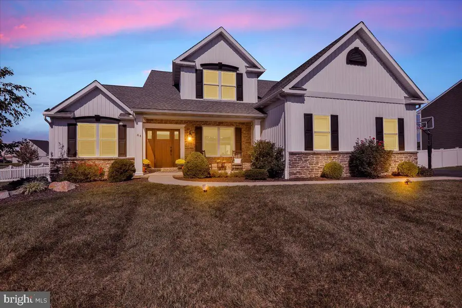 44 Ensore Ct, Fleetwood, PA 19522 - Image #2