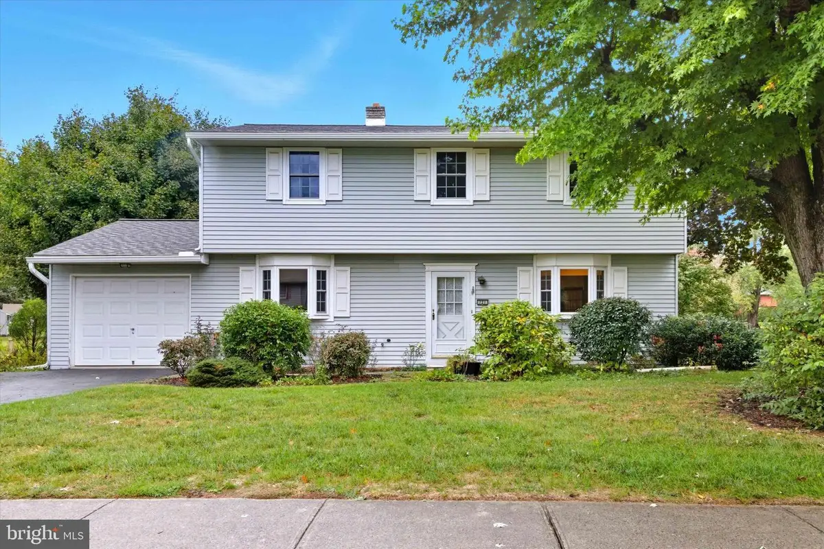 721 N Forest St, Fleetwood, PA 19522 - Image #1