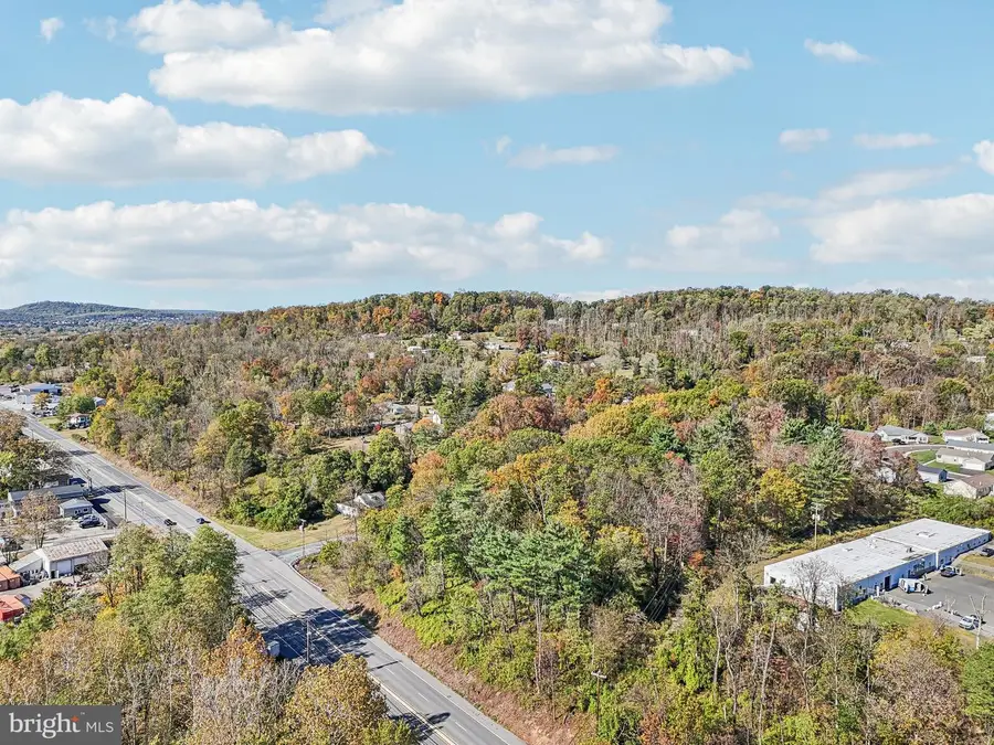 0 W Rte 422, Douglassville, PA 19518 - Image #2