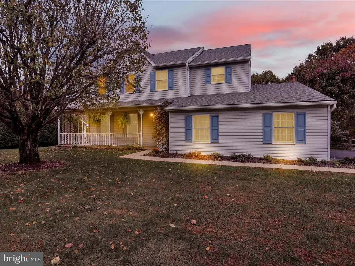 833 Pine Heights Rd, Reading, PA 19605 - Image #1