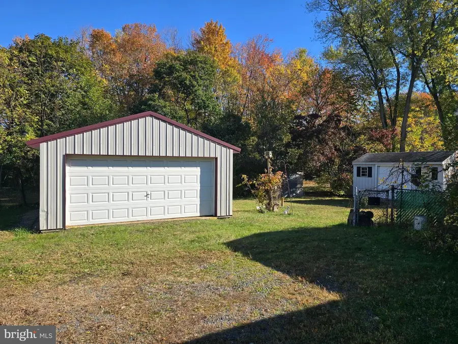 1235 E Main St, Douglassville, PA 19518 - Image #3