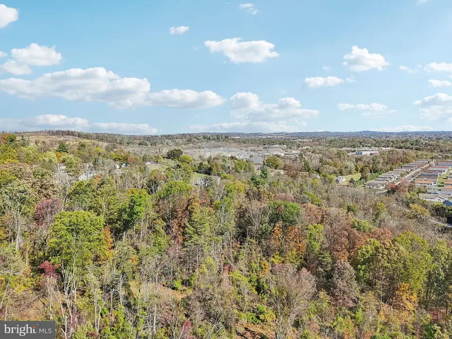 0 Squirrel Hollow Rd, Douglassville, PA 19518 - Image #3