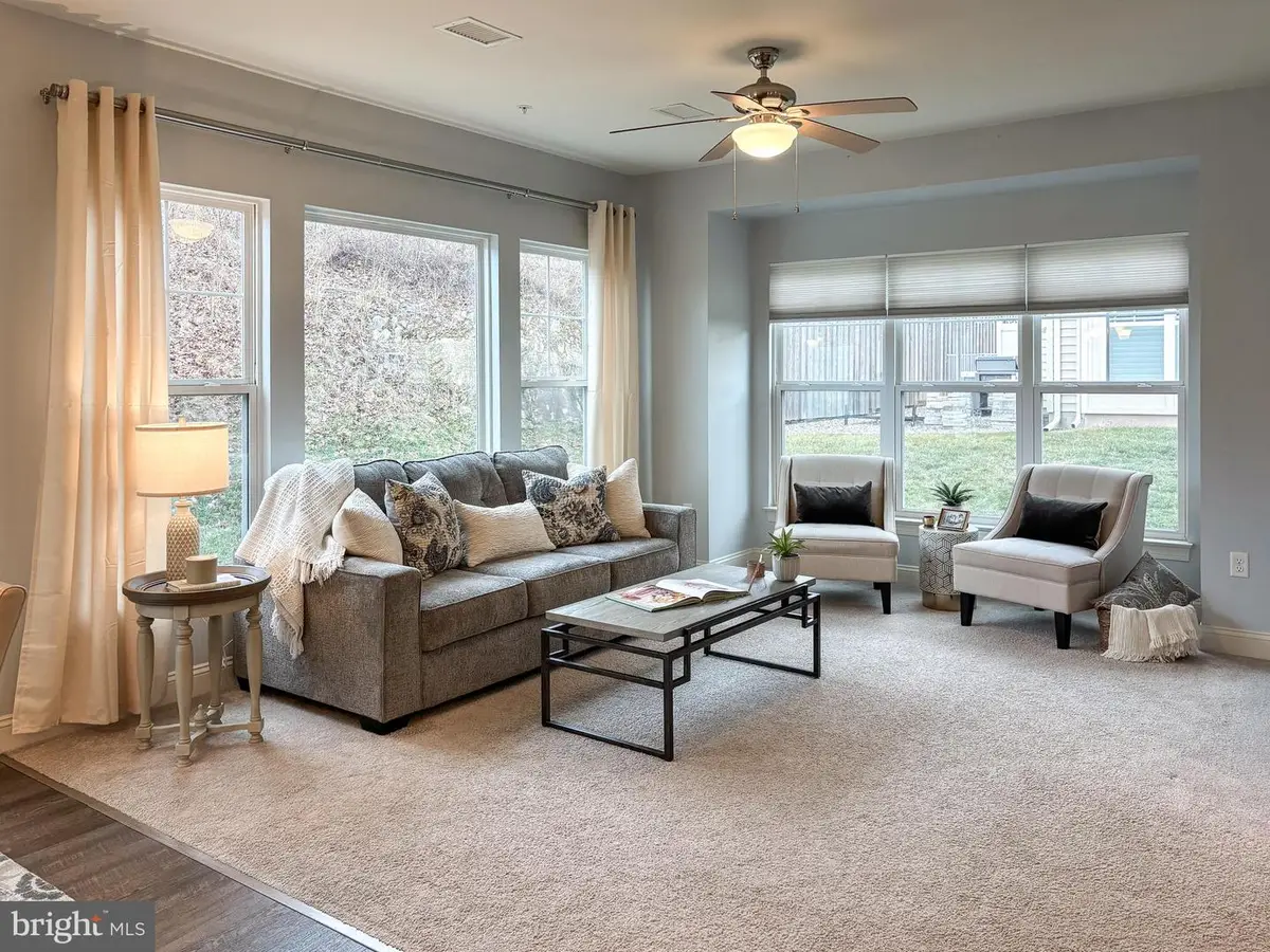 44 Wexford Ct, Morgantown, PA 19543 - Image #1