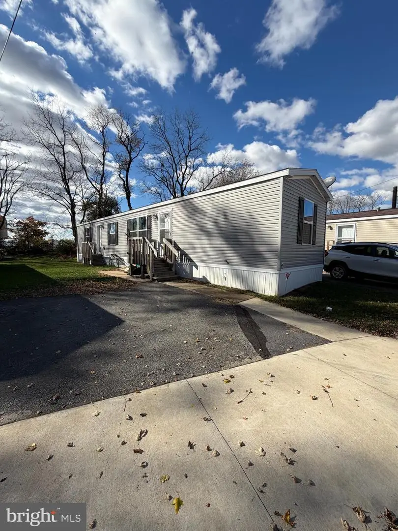 4 Roth Ave, Mertztown, PA 19539 - Image #1