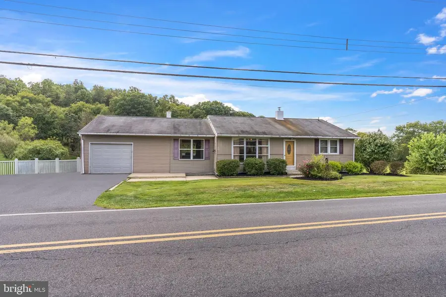 483 Gehman Rd, Barto, PA 19504 - Image #3