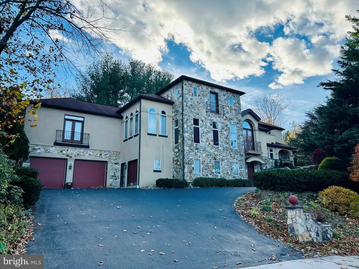 101 Robert Rd, Wyomissing, PA 19610 - Image #1