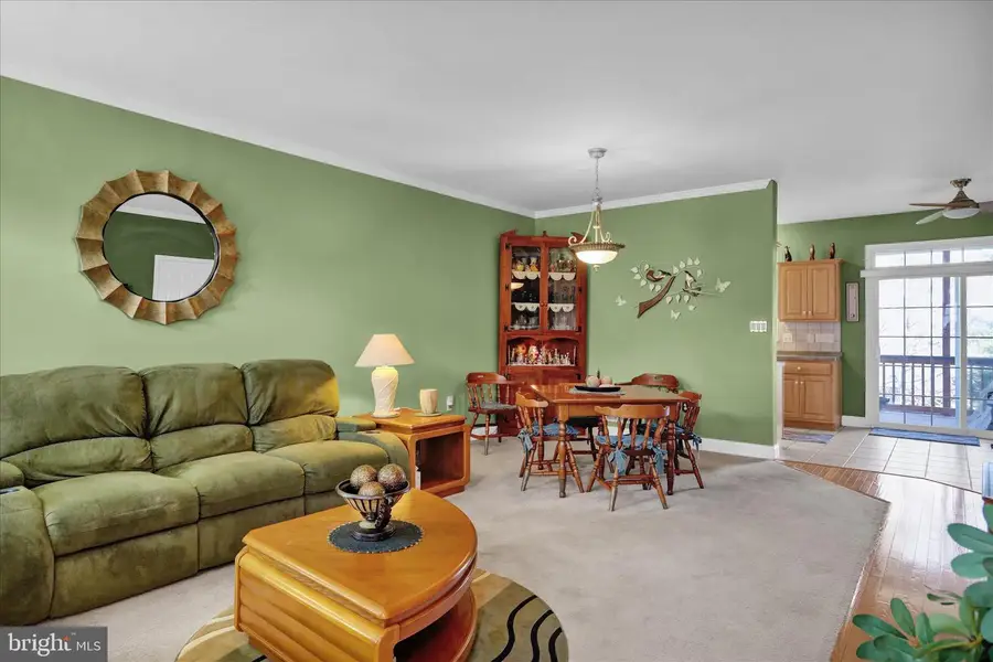 8 Bancroft Ter, Reading, PA 19607 - Image #2