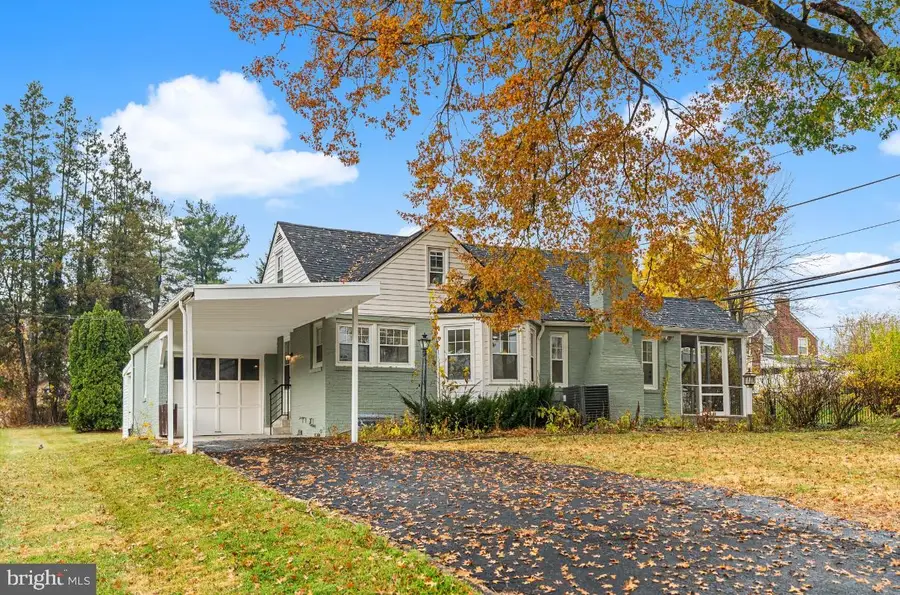 817 Beach St, Reading, PA 19605 - Image #2