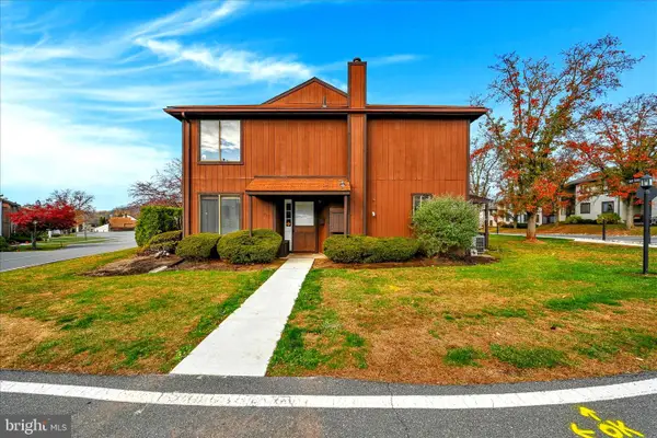 31-1 Wister, READING, PA 19606