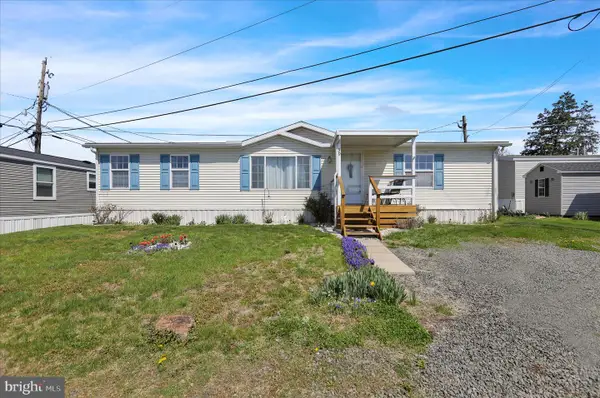 39 Keystone Rd, READING, PA 19606