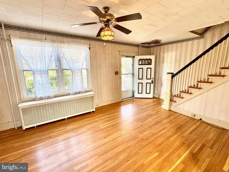 331 Sunset Rd, Reading, PA 19611 - Image #3