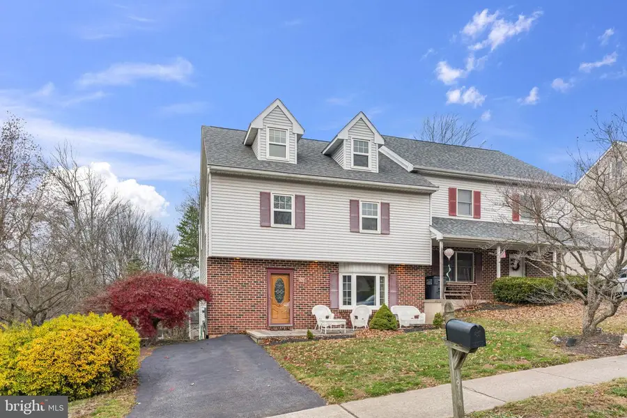 928 Union St, Birdsboro, PA 19508 - Image #2