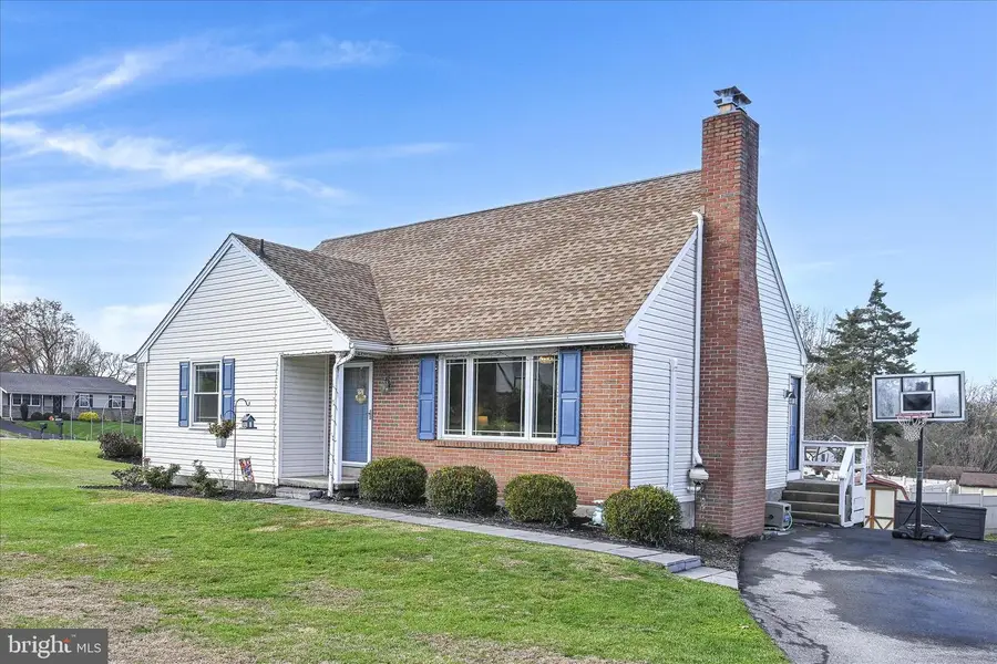 715 Tamarack Trl, Reading, PA 19607 - Image #3