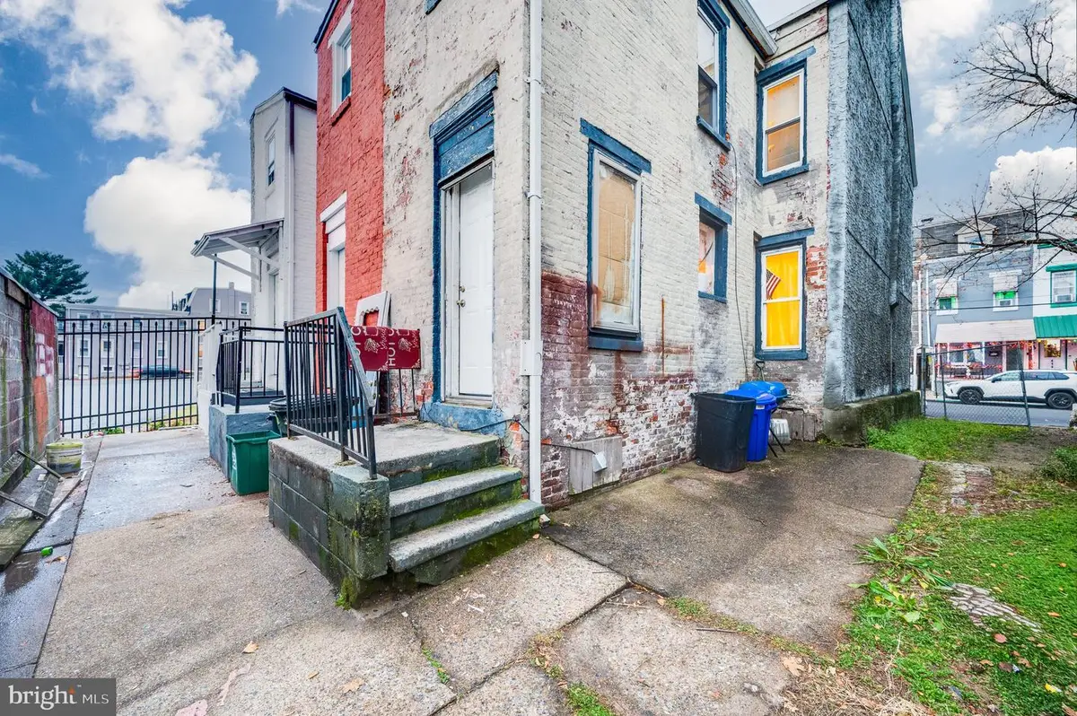 419 N 2nd St, Reading, PA 19601 - #1