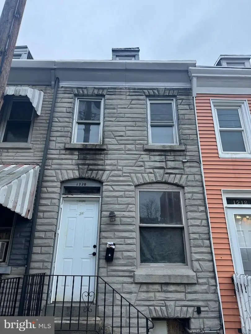 1220 Muhlenberg St, Reading, PA 19602 - #2