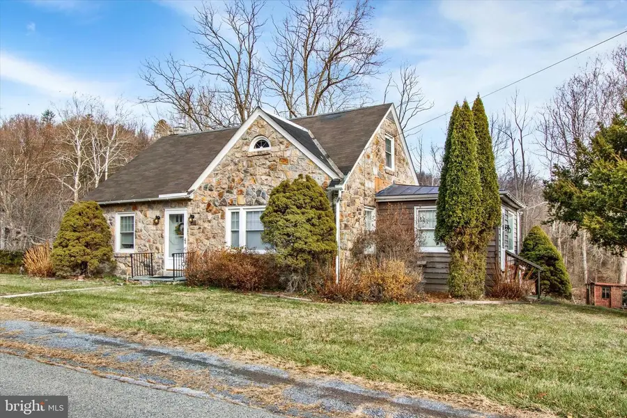 317 Oley Furnace Rd, Fleetwood, PA 19522 - Image #3