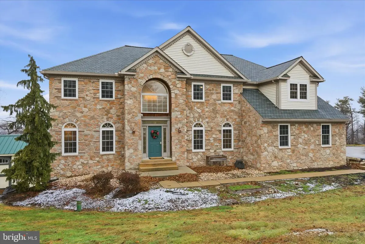 465 Rebers Bridge Rd, Reading, PA 19608 - Image #1