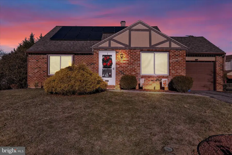 4237 Danor Dr, Reading, PA 19605 - #3