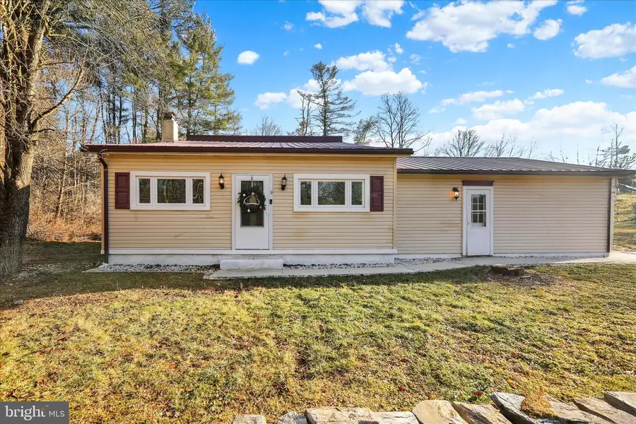 9 Lake Shore Dr, Mohnton, PA 19540 - Image #2