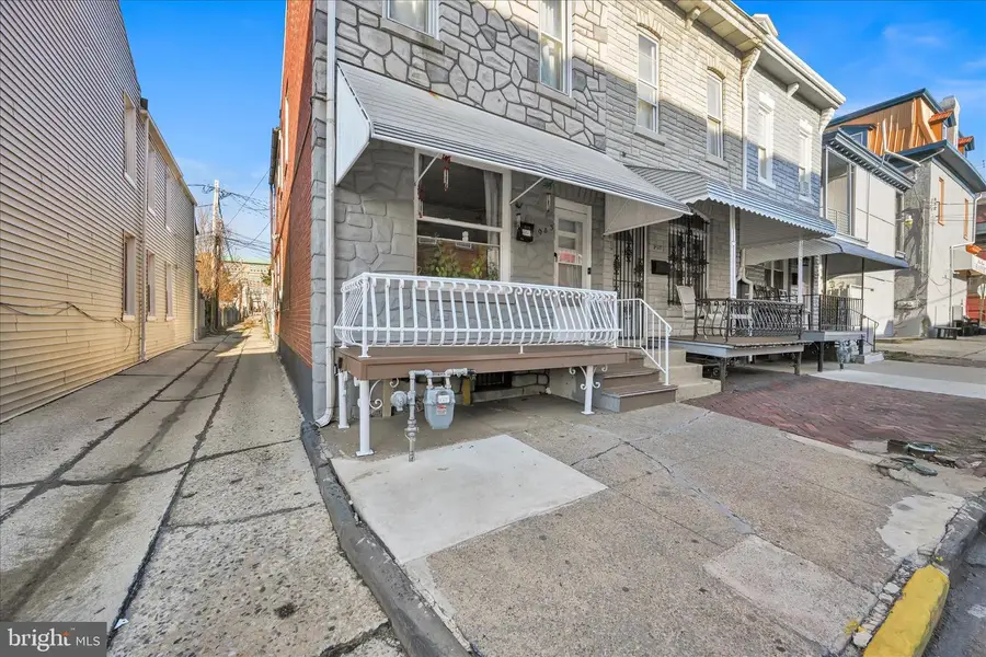 943 Spruce St, Reading, PA 19602 - Image #3