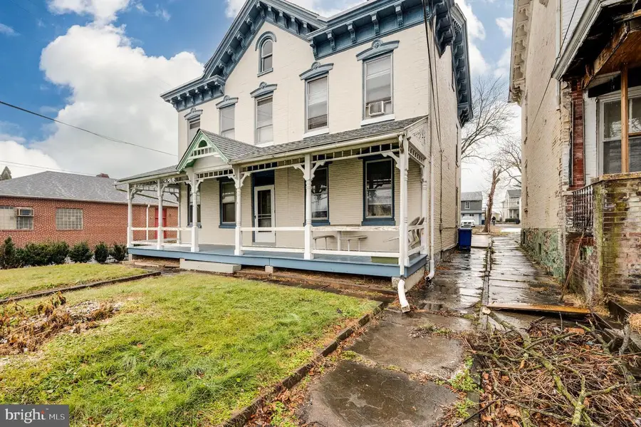 171 N Centre Ave, Leesport, PA 19533 - Image #2