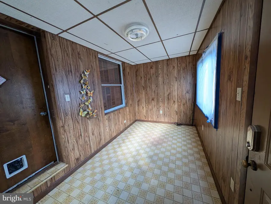 2258 Northmont Blvd, Reading, PA 19605 - Image #2