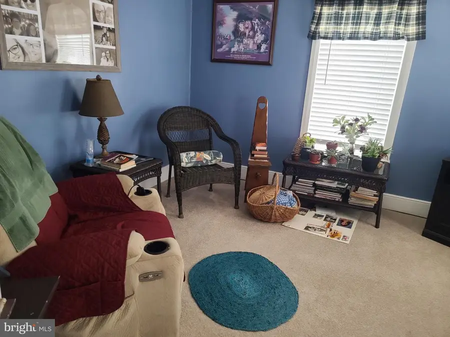 214 W 2nd St, Bernville, PA 19506 - Image #3