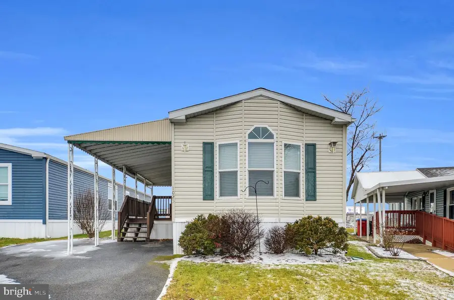 1025 Yarrow Ave, Reading, PA 19605 - Image #2