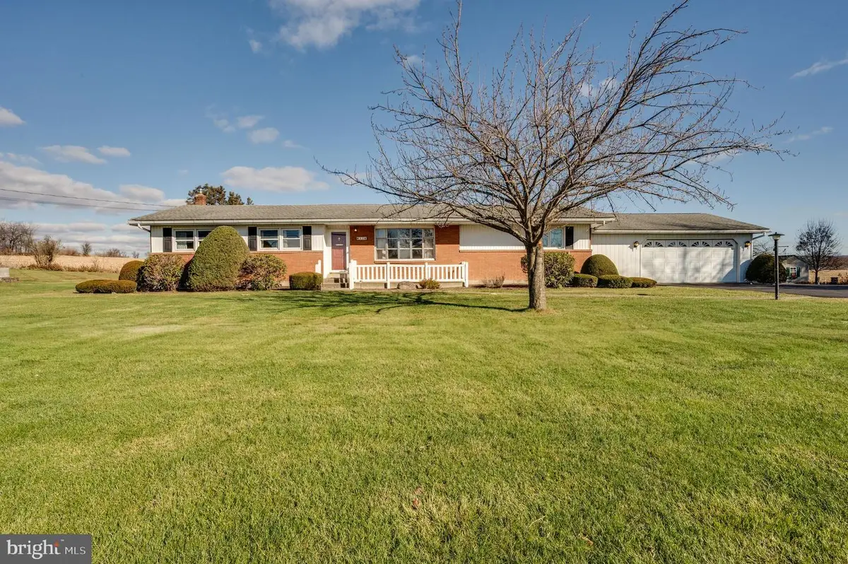 52 Crystal Cave Rd, Kutztown, PA 19530 - Image #1