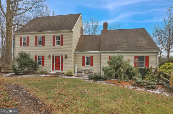 24 Chinkapin Dr, FLEETWOOD, PA 19522