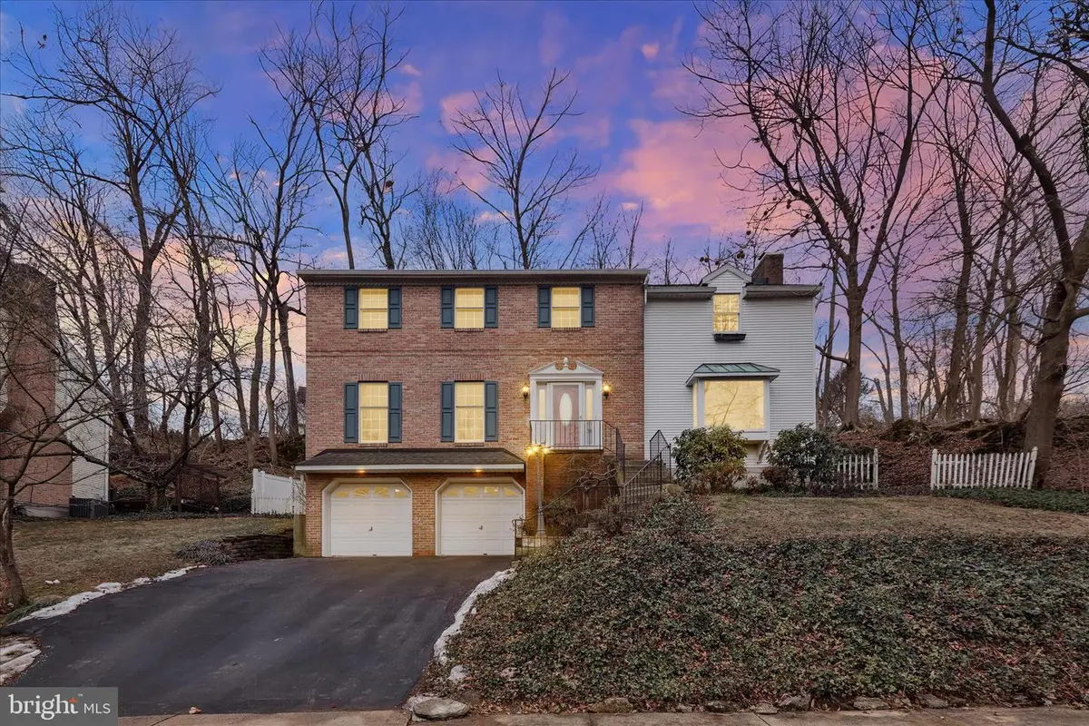 2052 Lincoln Ct, Wyomissing, PA 19610 - Image #1