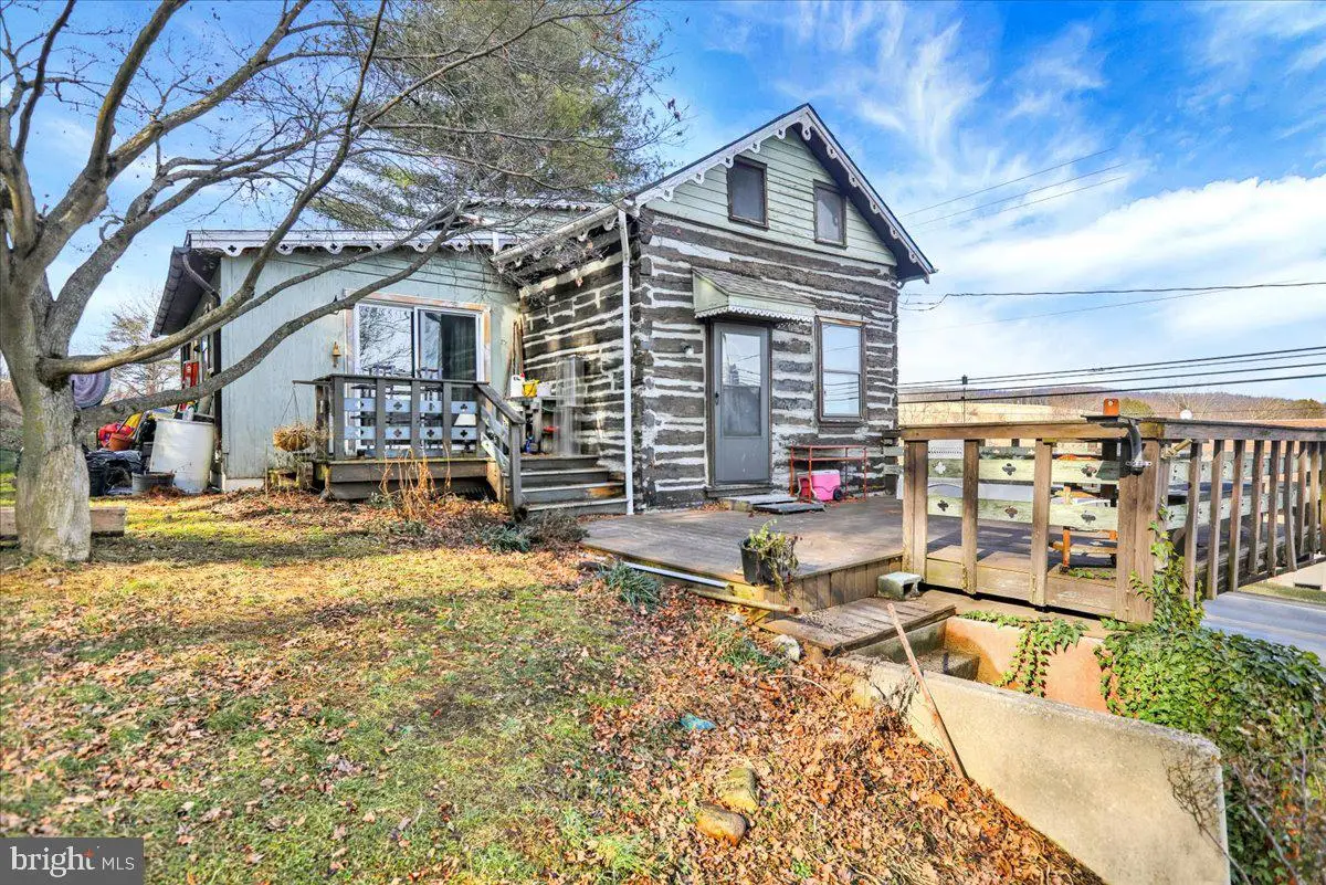 38 W Penn St, Lenhartsville, PA 19534 - Image #1