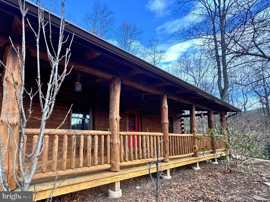 112 Sandy Hill Rd, Boyertown, PA 19512 - #2