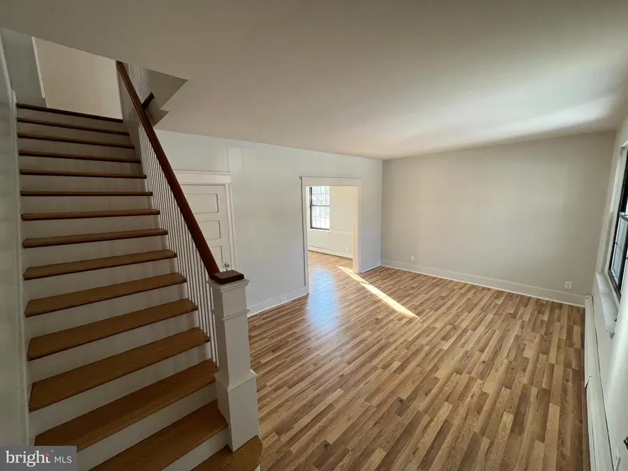 315 Sunset Rd, Reading, PA 19611 - Image #3