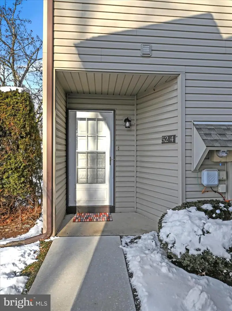 52-4 Holly Dr, Reading, PA 19606 - Image #3