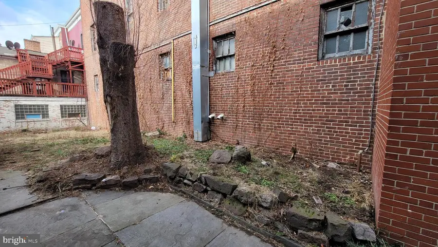 146 N 5th St, Reading, PA 19601 - Image #3