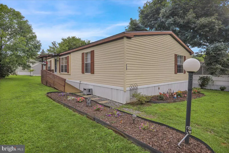 703 1st Street Ext, Hamburg, PA 19526 - Image #2