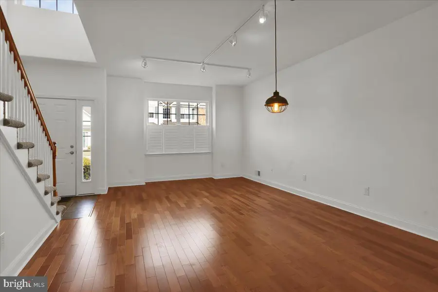 116 Village Dr, Blandon, PA 19510 - Image #2