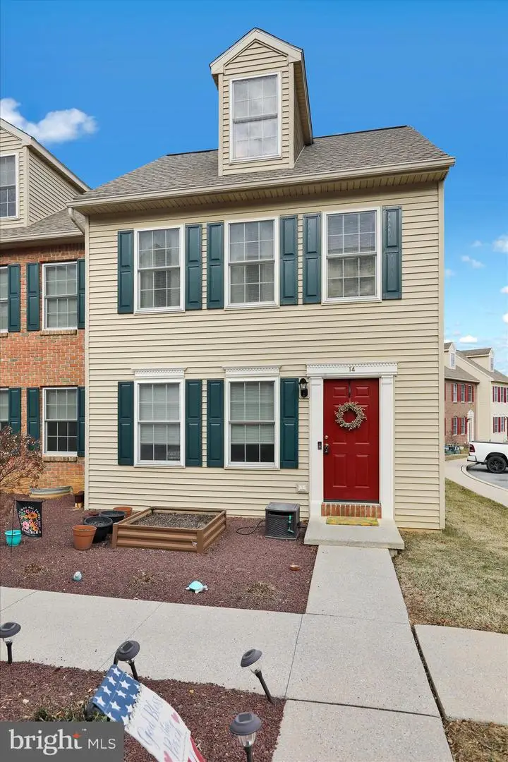 14 Weiser Ct, Womelsdorf, PA 19567 - #2