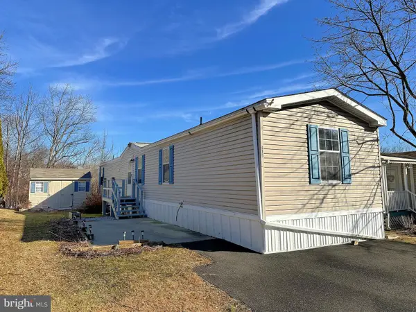 315 Ashford Ln, HEREFORD, PA 18056